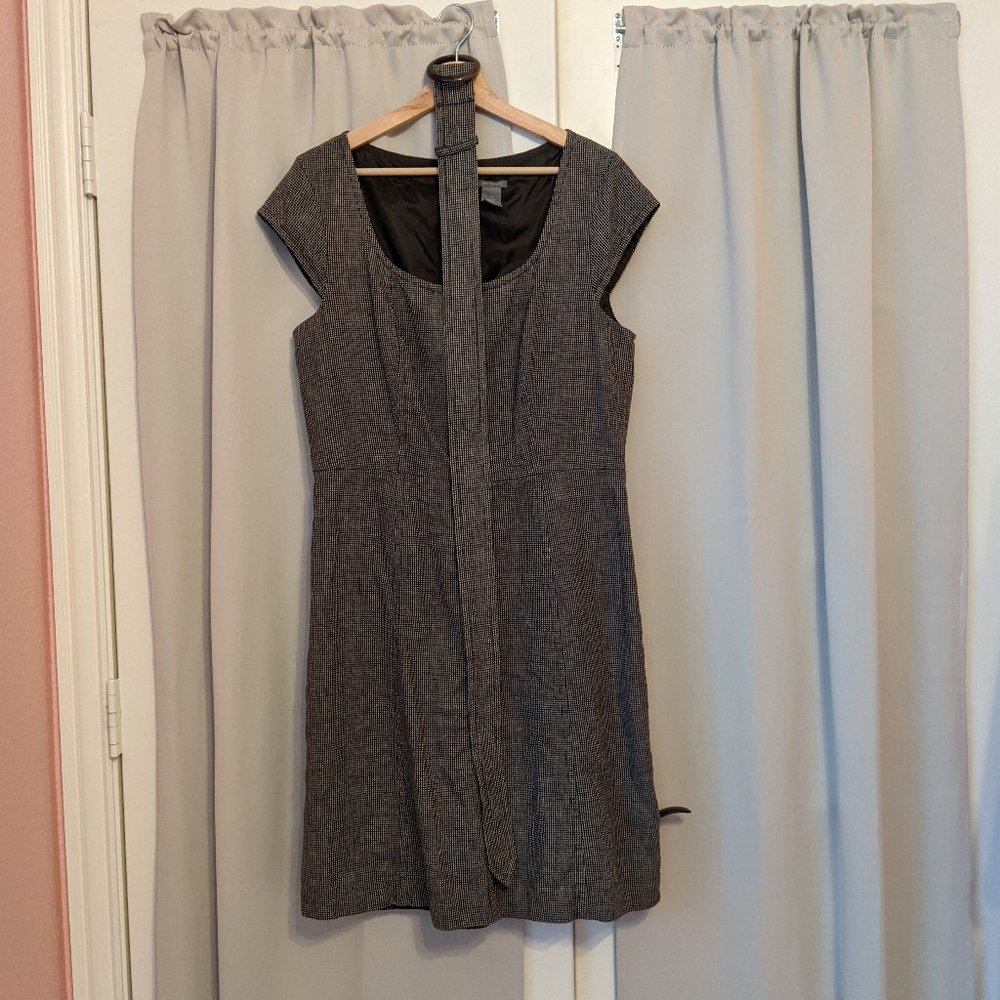 Ann Taylor Cap Sleeve Sheath Dress